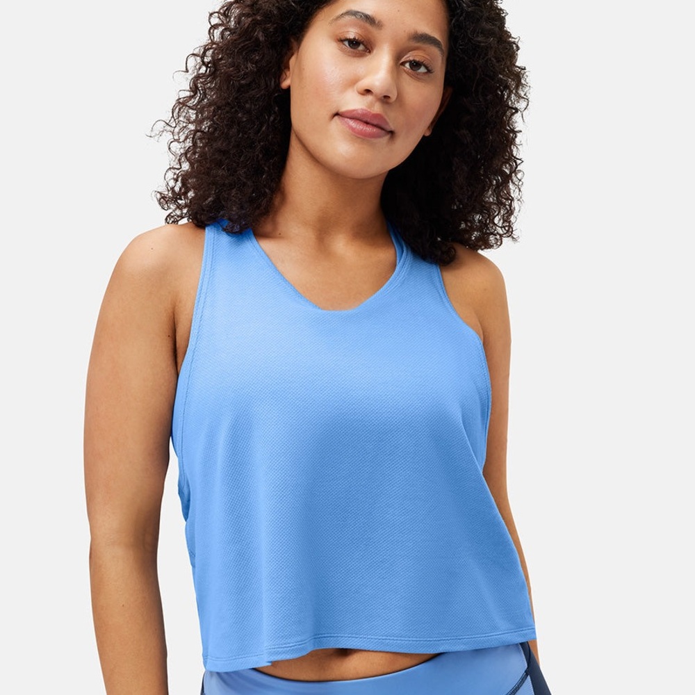 Cropped mesh running tank